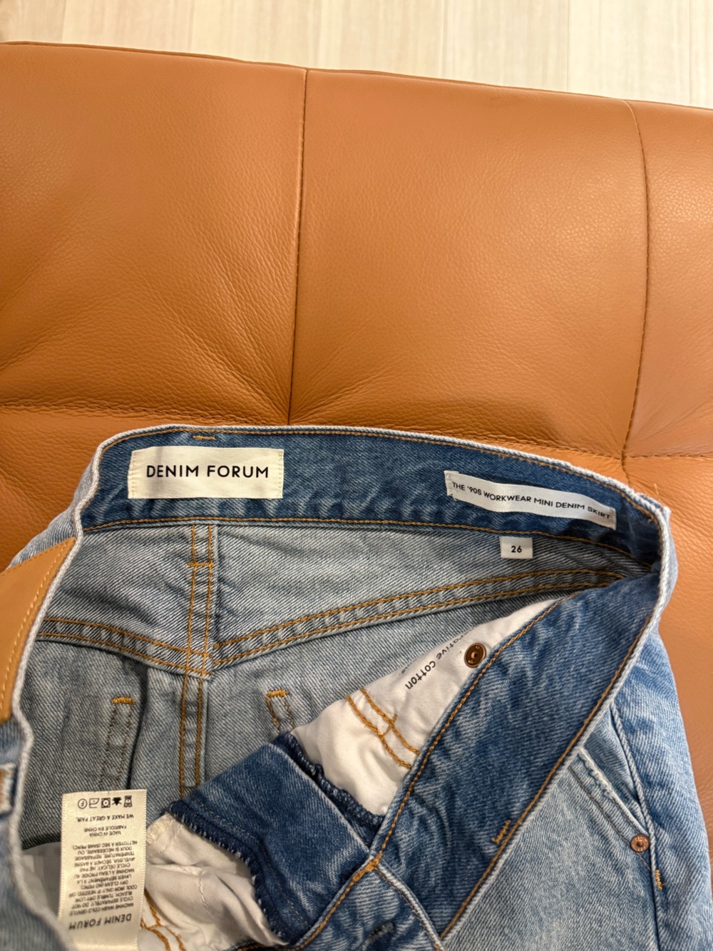 NEW ARITZIA DENIM FORUM SKIRT 26 - Picture 3 of 4